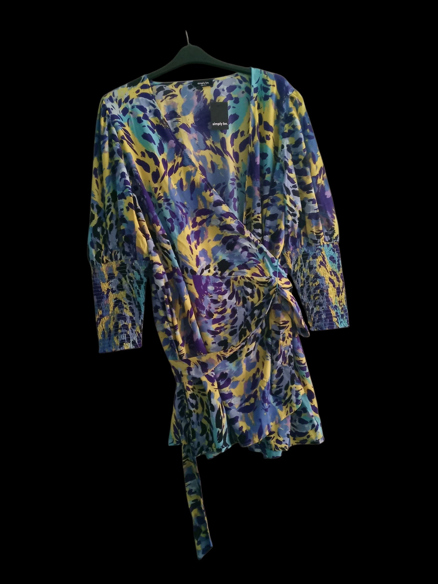 Animal Print Wrap Dress with Shirred Sleeve OL276